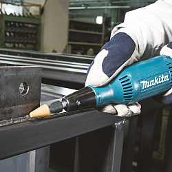 Гравер Makita GD0603 240Вт