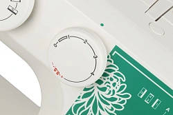 Швейная машина Janome 5500 белый