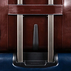 Сумка дорожная Piquadro BLUE SQUARE (BV4729B2/MO) 40x36x16см 20л. 2.584кг. кожа красное дерево