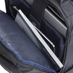 Рюкзак для ноутбука 15.6" Riva 8262 черный полиэстер (8262 BLACK)