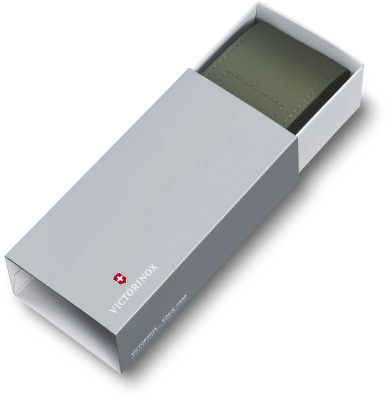 Нож перочинный Victorinox Hunter Pro M (0.9411.M3) 136мм черный карт.коробка
