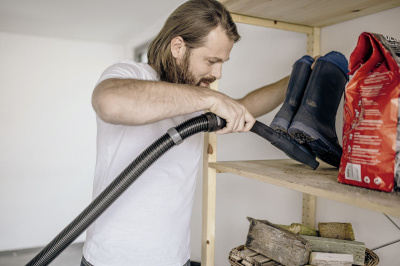 Строительный пылесос Karcher WD 3 P V-17/4/20 Workshop 1000Вт (уборка: сухая/сбор воды/выдув) желтый