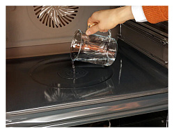 Духовой шкаф Электрический Electrolux EOD5C50Z черный