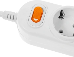 Сетевой удлинитель Powercube PC-1-5M 5м (3 розетки) белый (коробка)