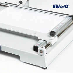 Резак гильотинный Kw-Trio 3943 A4/150лист./370мм/ручн.прижим