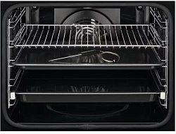 Духовой шкаф Электрический Electrolux EOE8P39WX черный/нержавеющая сталь