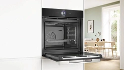Духовой шкаф Электрический Bosch Serie 8 HBG7361B1 черный
