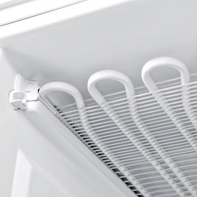 Морозильная камера SunWind SCU205 белый