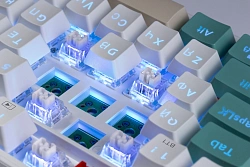 Клавиатура Redragon Veigar механическая белый/синий USB беспроводная BT/Radio for gamer LED (71476) кабель 1.5м
