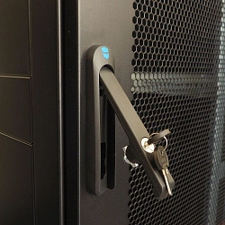 Шкаф серверный ЦМО (ШТК-М-42.8.10-48АА-9005) напольный 42U 800x1050мм пер.дв.перфор. 2 бок.пан. задн.дв.двуст. направл.под закл.гайки 1200кг черный 850мм 151кг 180град. 2048мм IP20 сталь