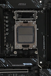 Материнская плата MSI X870E GAMING PLUS WIFI SocketAM5 AMD X870E ATX AC`97 8ch(7.1) 5Gigabit RAID+HDMI