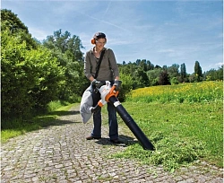 Воздуходувка Stihl SHE 81 1400Вт оранжевый/белый