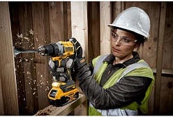 Шуруповерт DeWalt DCD800H2T-QW аккум. патрон:быстрозажимной (кейс в комплекте)