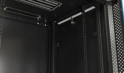 Шкаф коммутационный Hyperline (TWB-FC-1266-SR-RAL9004) настенный 12U 600x600мм пер.дв.металл задн.дв.спл.стал.лист 2 бок.пан. направл.под винты 60кг черный 520мм 180град. 650мм IP20 сталь