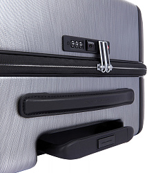 Чемодан Piquadro PQ LIGHT PREMIUM (BV4427PQLP/GRN) 46x68x26.5см 69л. 4.68кг. поликарбонат/алюм./натур.кожа серый