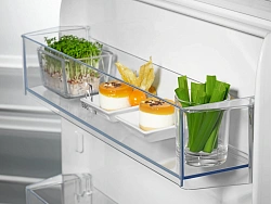 Холодильник Electrolux ENTMUSP8S 2-хкамерн.
