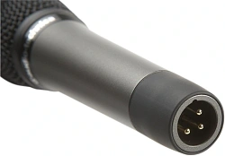 Микрофон проводной Audio-Technica ATM610a черный