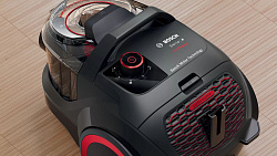 Пылесос Bosch BGS21POW2 2000Вт черный/красный